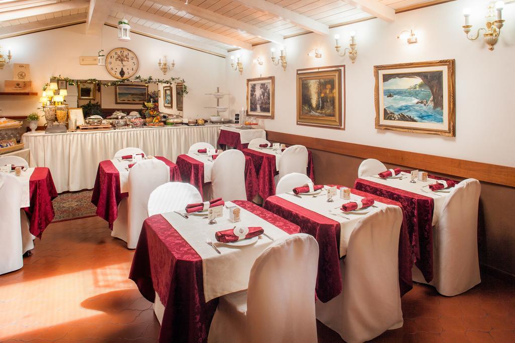 Hotel Tina Diano Marina Luaran gambar